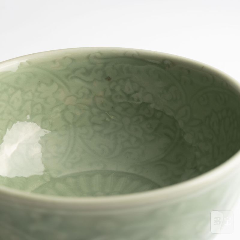    明 龍泉窯花卉大碗 - 图10